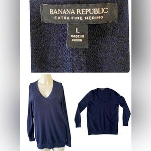 Banana Republic 100% Merino Wool Sweater Dark Navy Blue V-Neck Pullover Large